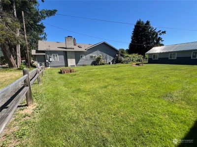 401 3rd Street, House other with 8 bedrooms, 3 bathrooms and null parking in Morton WA | Image 3