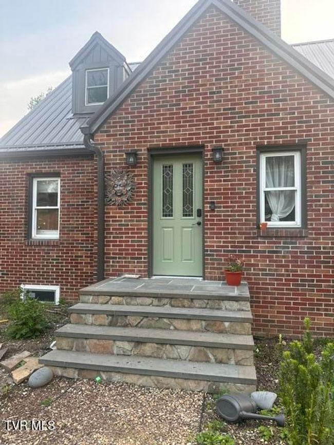 461 S Shady Ave, House other with 3 bedrooms, 3 bathrooms and null parking in Damascus VA | Image 27