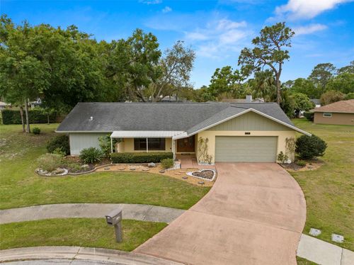 112 Rosewood Ct, PALM HARBOR, FL, 34685-1921 | Card Image