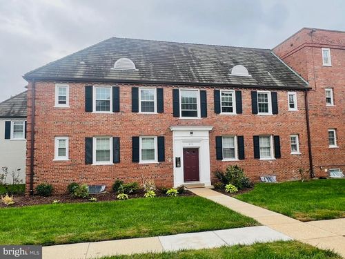 apt-102-2113 Fort Davis St Se, WASHINGTON, DC, 20020-1341 | Card Image