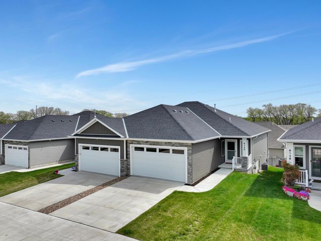 6130 S 87 Th St, Townhouse with 3 bedrooms, 3 bathrooms and 2 parking in Lincoln NE | Image 5