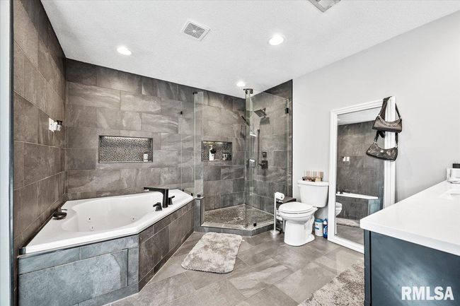 7029 S Gerdes Rd, House other with 5 bedrooms, 3 bathrooms and null parking in Mapleton IL | Image 14