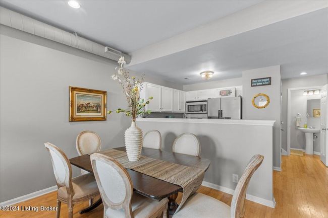 102 - 945 Baxter Ave, Townhouse with 2 bedrooms, 4 bathrooms and null parking in Louisville KY | Image 8