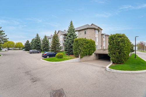 308-990 Golf Links Rd, Ancaster, ON, L9K1J8 | Card Image