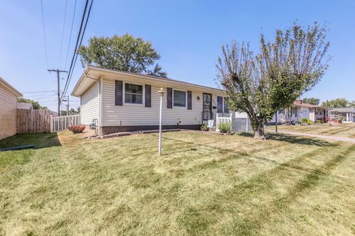 3927 Frazier Rd E, Columbus, OH, 43207-4131 | Card Image