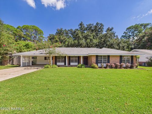 207 Broadmoor Blvd, Lafayette, LA, 70503-5113 | Card Image