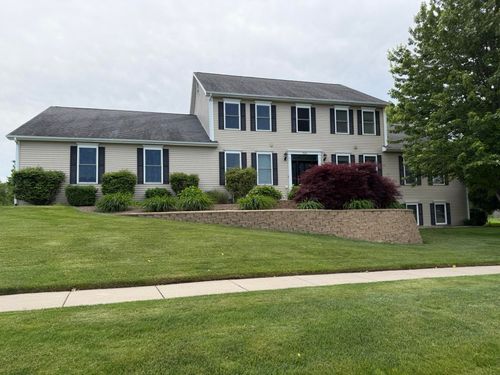 7809 Golf Meadows Dr Se, Caledonia, MI, 49316-8071 | Card Image