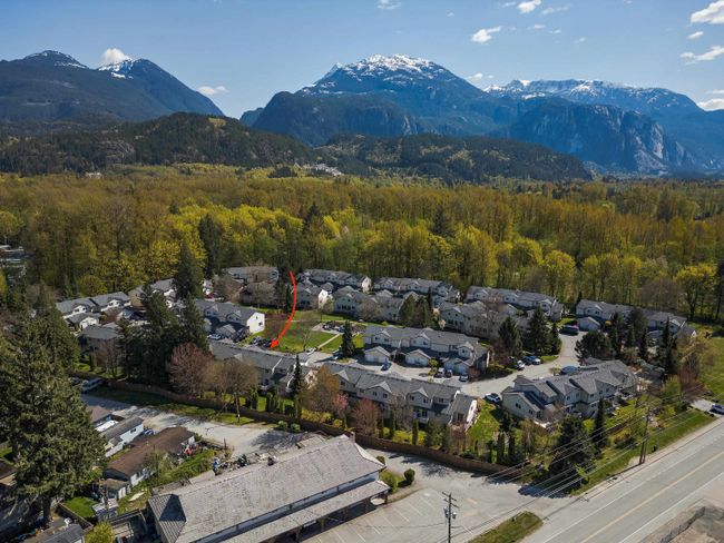 102 - 39920 Government Road, Townhouse with 3 bedrooms, 1 bathrooms and 3 parking in Squamish BC | Image 18