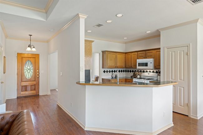 Open and inviting floorplan. | Image 6