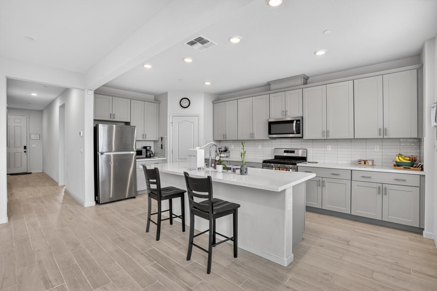 Residential in Plumas Lake 5