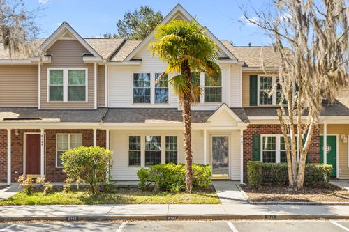 8147 Shadow Oak Dr, North Charleston, SC, 29406-9578 | Card Image