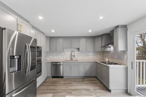 15-15 Cedar Sq, Millis, MA, 02054-1279 | Card Image