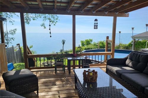 16 Wilcox Dr, Nanticoke, ON, N0A1L0 | Card Image