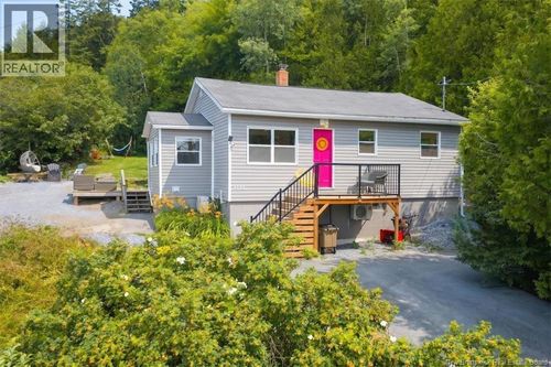 1885 Golden Grove Rd, Saint John, NB, E2N2A2 | Card Image