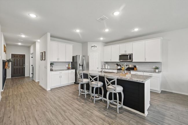 802 Feldspar Way, House other with 4 bedrooms, 3 bathrooms and null parking in Princeton TX | Image 7