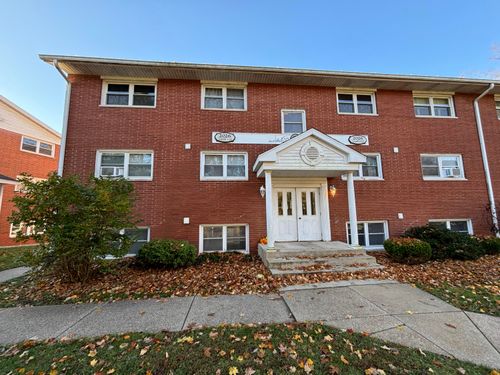 apt-2-2026 N Old Us 31, Niles, MI, 49120-1151 | Card Image