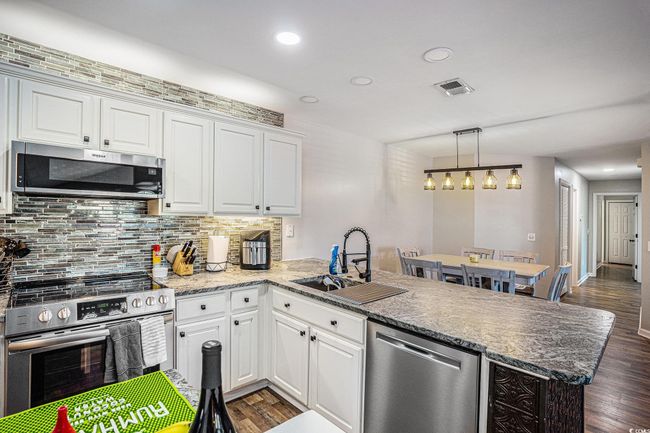 F - 19 Pistachio Loop, Condo with 3 bedrooms, 2 bathrooms and null parking in Murrells Inlet SC | Image 4