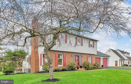 1484 Conestoga View Dr, East Earl, PA, 17519-9578 | Card Image