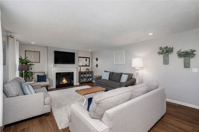 132 Naughton Cir, House other with 4 bedrooms, 3 bathrooms and null parking in Forward Twp - BUT PA | Image 19