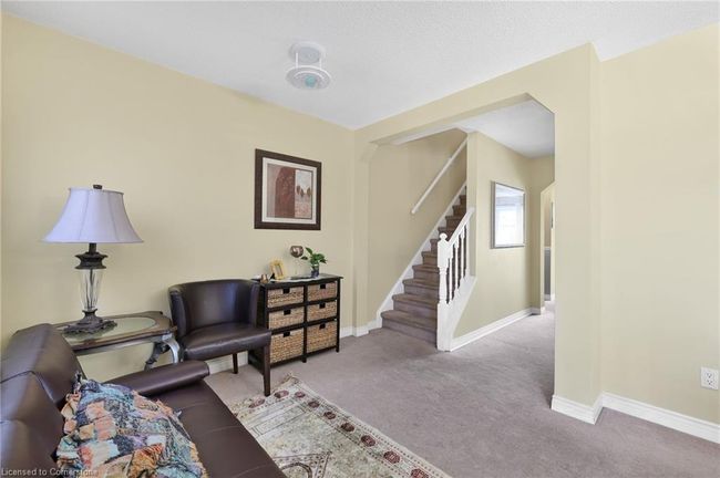 32 - 985 Limeridge Rd E, Townhouse with 3 bedrooms, 2 bathrooms and 2 parking in Hamilton ON | Image 13