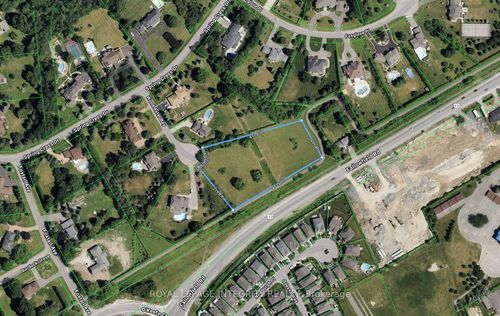 7 Wood Aster Bay, Nepean, ON, K2R1B3 | Card Image