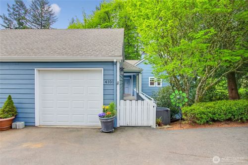 2053-4101 220th Pl Se, Issaquah, WA, 98029-9273 | Card Image