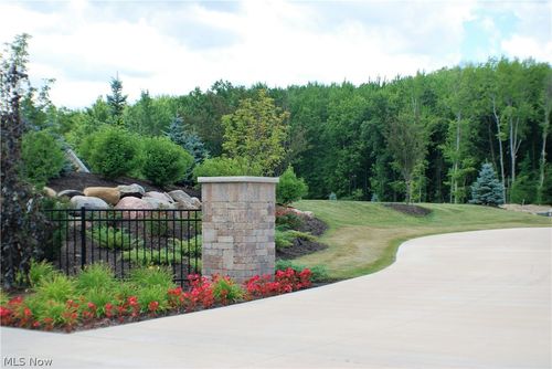 3602 Nagel Rd, Avon, OH, 44011-2508 | Card Image