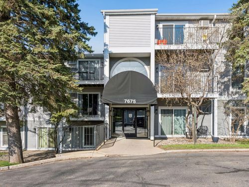 109-7675 142nd St W, Apple Valley, MN, 55124-8801 | Card Image