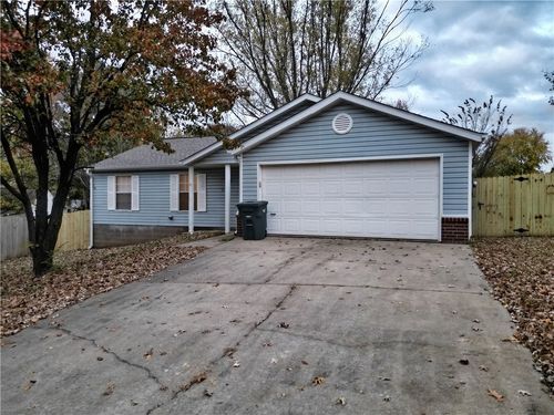 1654 N Timberline Dr, Fayetteville, AR, 72704-6751 | Card Image