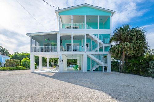 94 Sacarma Dr, Cudjoe Key, FL, 33042-4120 | Card Image