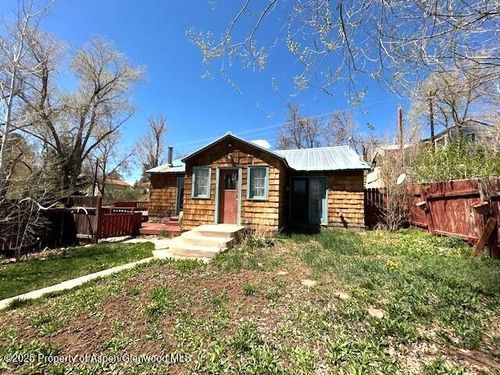 900 Breeze St, Craig, CO, 81625-2440 | Card Image