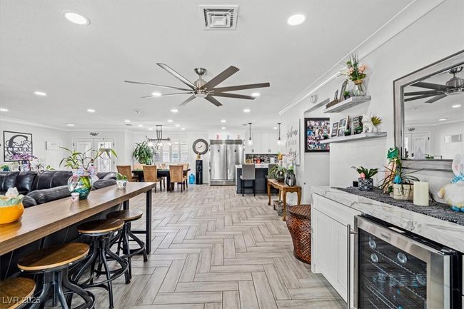 6995 Rogers St, House other with 5 bedrooms, 4 bathrooms and null parking in Las Vegas NV | Image 6