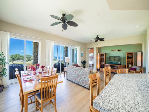 apt-e2-62-3614 Lolii Way, KAMUELA, HI, 96743-8752 | Card Image
