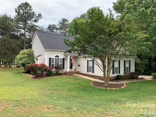 127 Kilborne Rd, Mooresville, NC, 28117-6871 | Card Image