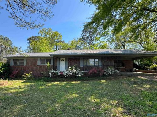 705 Church Rd, Gadsden, AL, 35904-3143 | Card Image