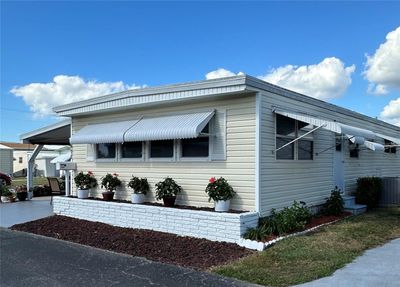 1410 22 Nd Avenue Drive W, House other with 2 bedrooms, 2 bathrooms and null parking in BRADENTON FL | Image 2