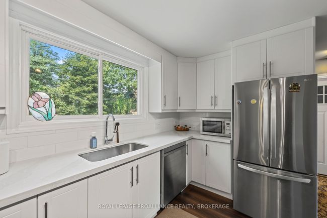 167 Braemar Rd, House other with 6 bedrooms, 3 bathrooms and 3 parking in Kingston ON | Image 21