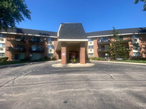 315-1198 Royal Glen Dr, Glen Ellyn, IL, 60137-7711 | Card Image