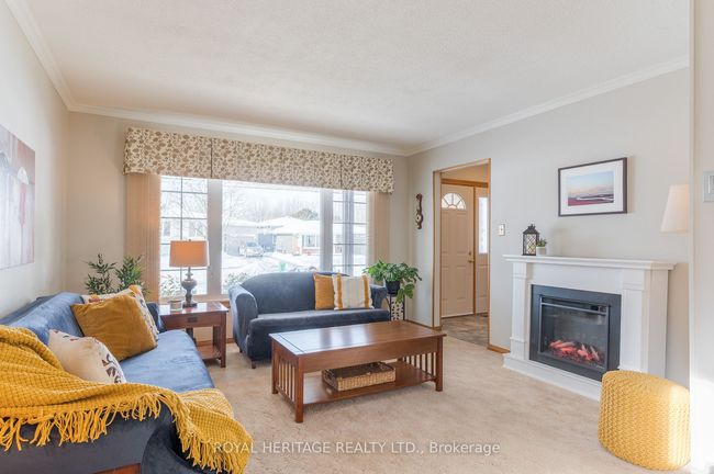 933 Ashdale Cres W, House other with 4 bedrooms, 2 bathrooms and 3 parking in Peterborough ON | Image 7