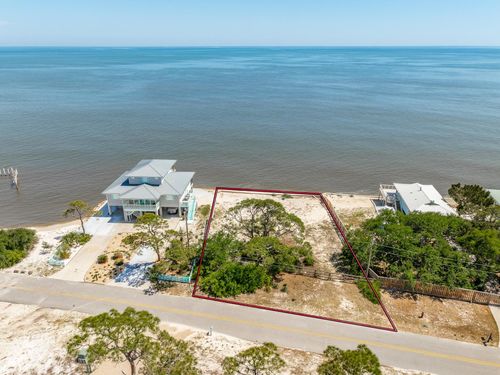 1035 Gulf Shore Blvd, ALLIGATOR POINT, FL, 32346-5153 | Card Image