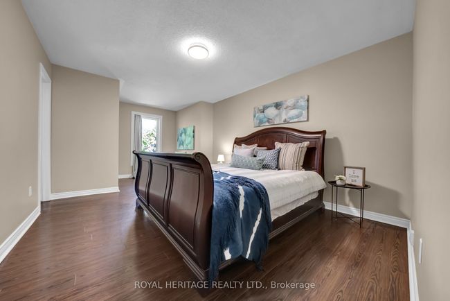 130 Brownstone Cres, House attached with 3 bedrooms, 3 bathrooms and 2 parking in Courtice ON | Image 12