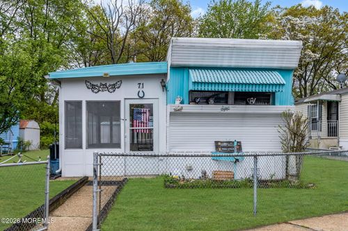 71 Locust Grove, Hazlet, NJ, 07730 | Card Image