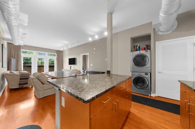 UNIT-1608 - 5300 Peachtree Rd, Condo with 2 bedrooms, 2 bathrooms and 2 parking in Chamblee GA | Image 11
