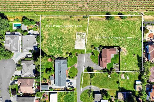 1120 Wine Country Avenue, Napa, CA, 94558 | Card Image