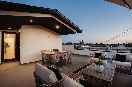 1/2 Iris Ave, Corona del Mar, CA, 92625 | Card Image