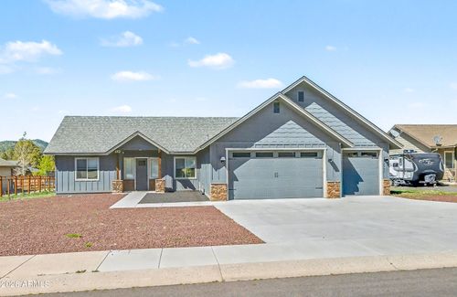 2762 W Highland Meadows Dr, Williams, AZ, 86046-9179 | Card Image