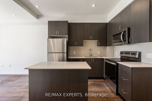 303-430 Essa Rd, Barrie, ON, L9J0M1 | Card Image