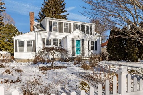 31 Chachapacasset Rd, Barrington, RI, 02806-4771 | Card Image