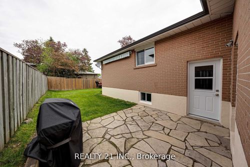 basement-812 Sanok Dr, Pickering, ON, L1W2P9 | Card Image