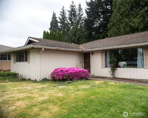 9420 24th Ave Se, Everett, WA, 98208-2947 | Card Image